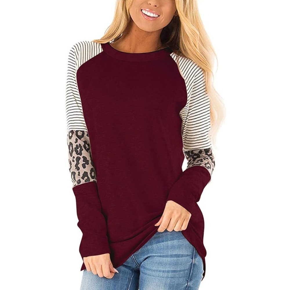 Harhay Red Multi Long Sleeve Solid Striped & Leopard Print Tunic